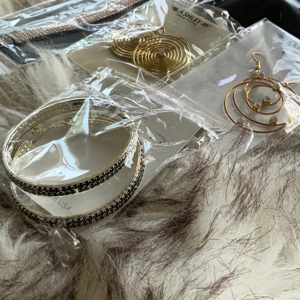 Accessory bundle - Picture 2 of 4